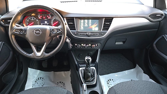 Opel Crossland X 10 of 17