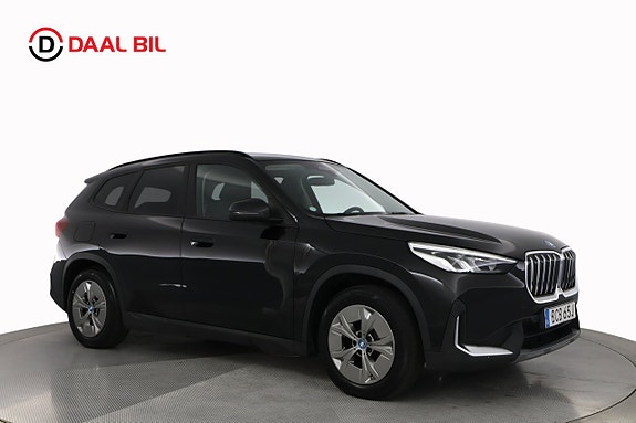 BMW iX1 5 of 5