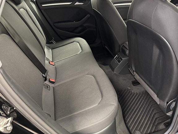Audi A3 5 of 5