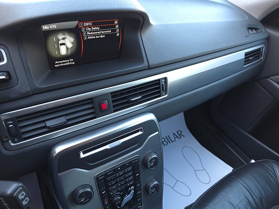 Volvo V70 7 of 12