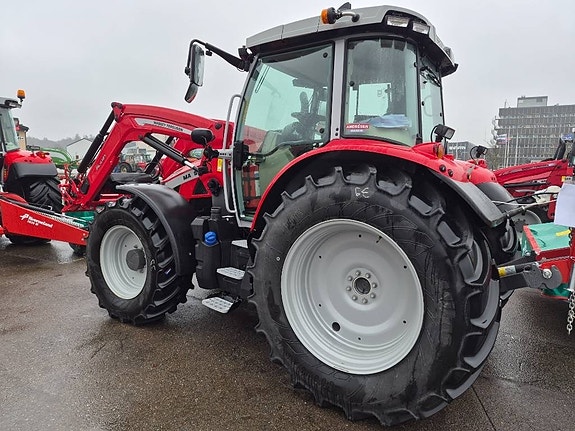 Massey Ferguson MF 5S.145 DYNA-6 EXCLUSIVE 6 of 11