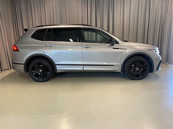 Volkswagen Tiguan Allspace 3 of 5