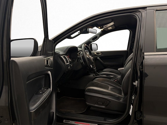 Ford Ranger Raptor 13 of 30