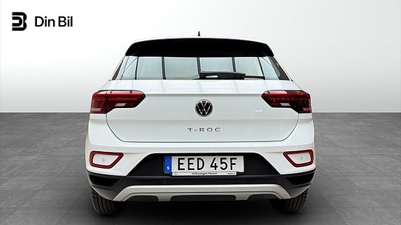 Volkswagen T-Roc 5 of 5