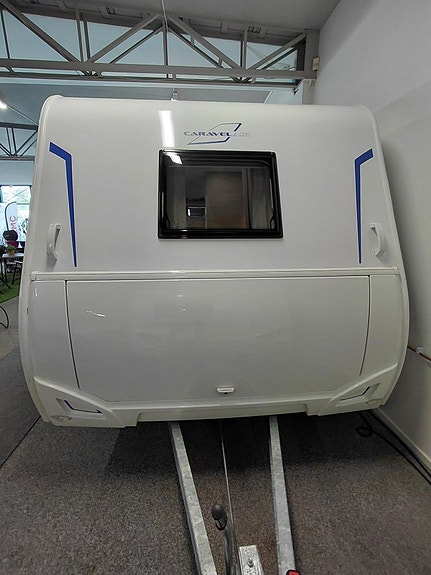 Caravelair Alba 466 Family 2 of 18