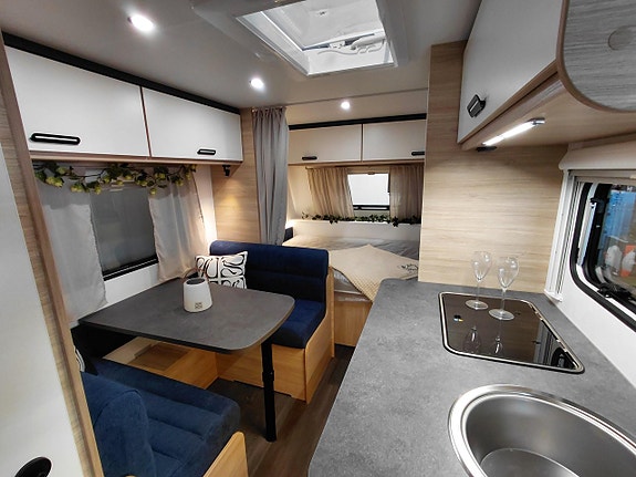 Caravelair Alba 466 Family 11 of 18