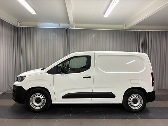 Peugeot e-Partner 3 of 5