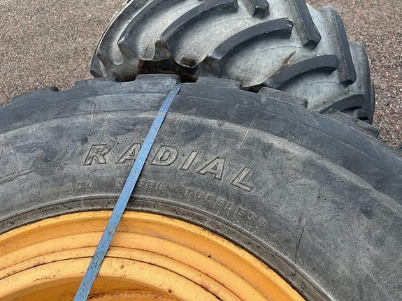 Hilo 20,5-R25 till Volvo L90 , 4400 , 6300 , L70 4 of 5