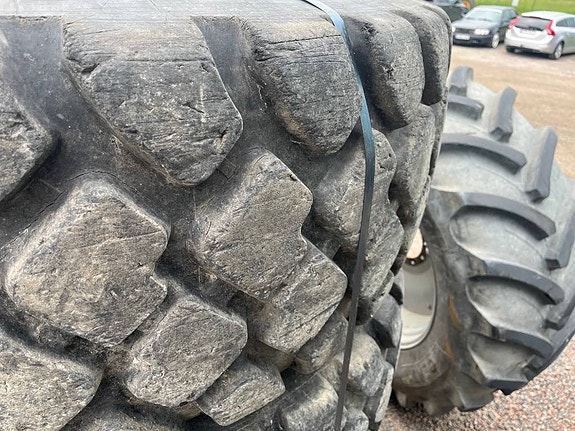 Hilo 20,5-R25 till Volvo L90 , 4400 , 6300 , L70 5 of 5