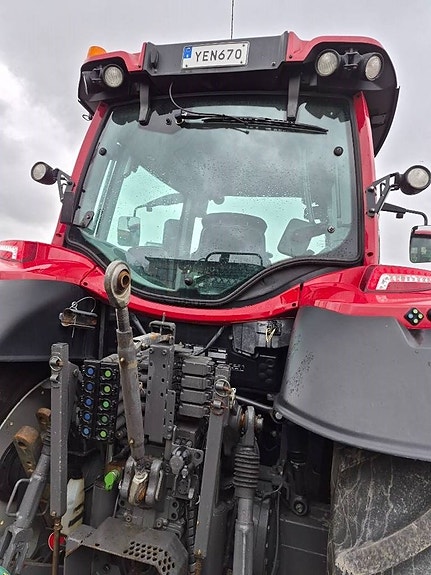Valtra N 174 A VERSU 7 of 12