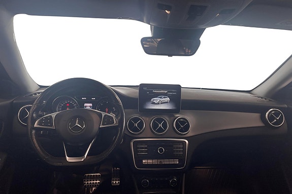 Mercedes-Benz CLA200 d 8 of 11