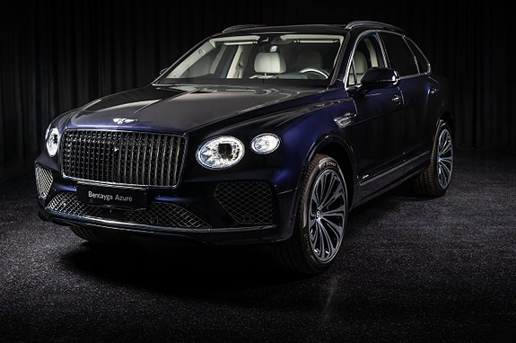 Bentley Bentayga 3 of 5