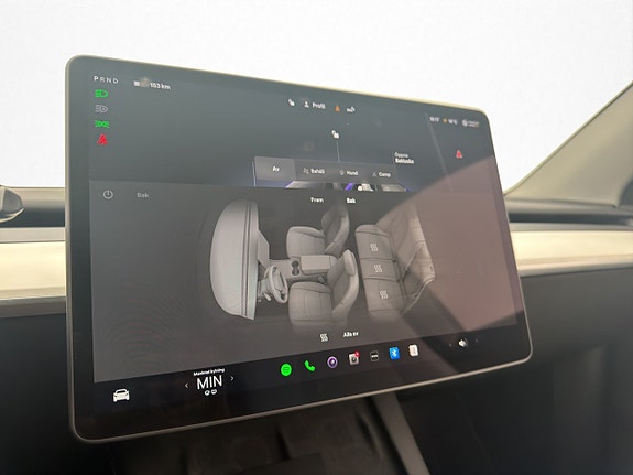 Tesla Model Y 22 of 30