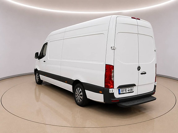 Mercedes-Benz Maxi Sprinter 4 of 5