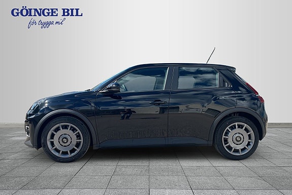 Renault 5 E-Tech 3 of 14