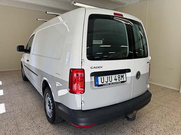 Volkswagen Caddy Maxi 3 of 5