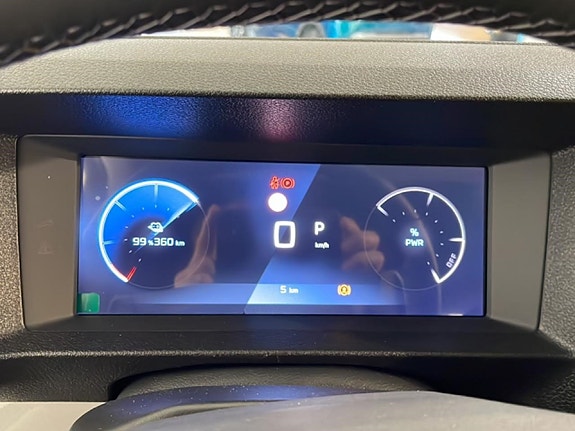 Peugeot e-Expert 8 of 20