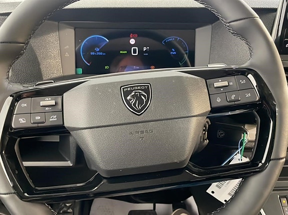 Peugeot e-Expert 10 of 20