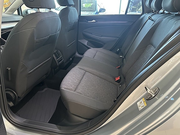 Volkswagen Golf-Serie 4 of 5