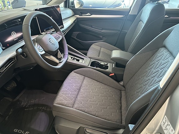 Volkswagen Golf I 3 of 7
