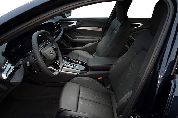 Audi A5 4 of 5