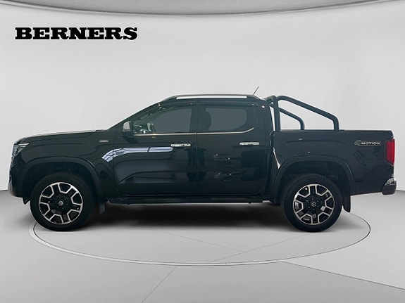 Volkswagen Amarok 2 of 16