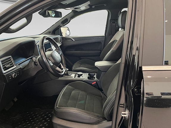 Volkswagen Amarok 9 of 16