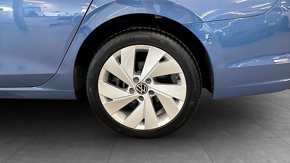 Volkswagen Golf I 6 of 12