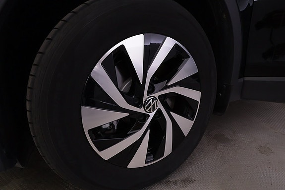 Volkswagen Tiguan 7 of 21