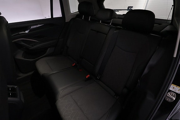 Volkswagen Tiguan 15 of 21