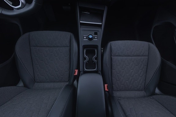Volkswagen Tiguan 10 of 21