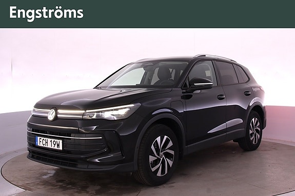 Volkswagen Tiguan 6 of 21