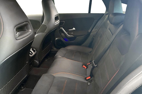 Mercedes-Benz CLA250 e 9 of 12