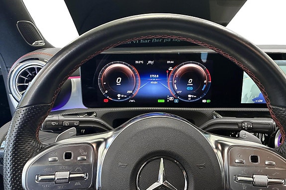 Mercedes-Benz CLA250 e 5 of 5