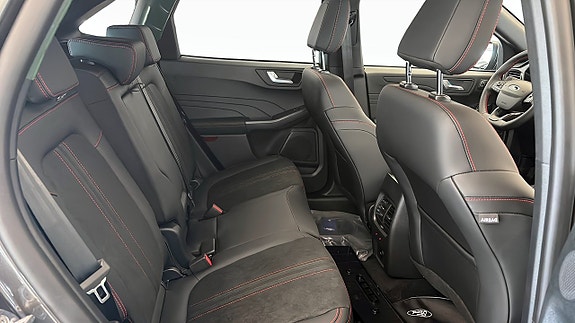 Ford Kuga 5 of 5