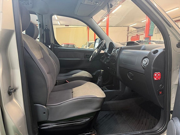 Citroen Berlingo 13 of 14