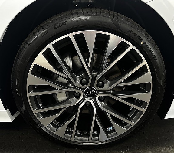 Audi A6 12 of 14