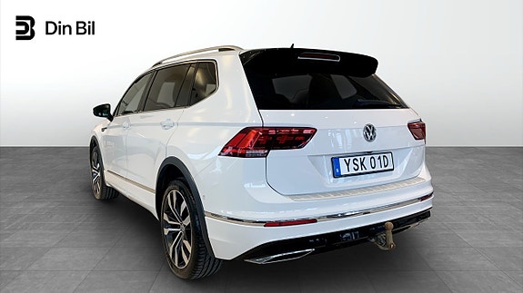Volkswagen Tiguan Allspace 3 of 5