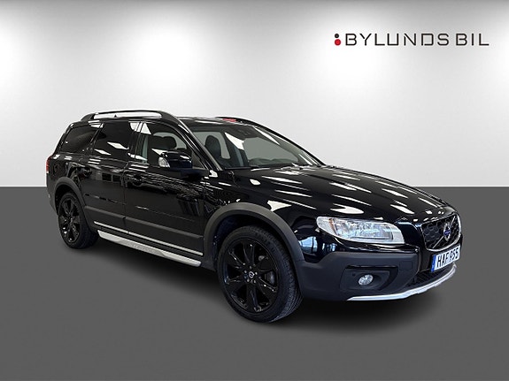 Volvo XC70 3 of 5
