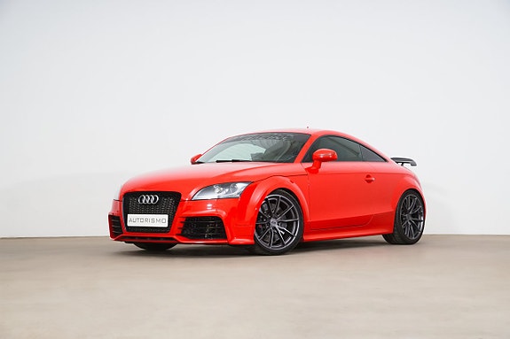 Audi TT RS 2 of 5