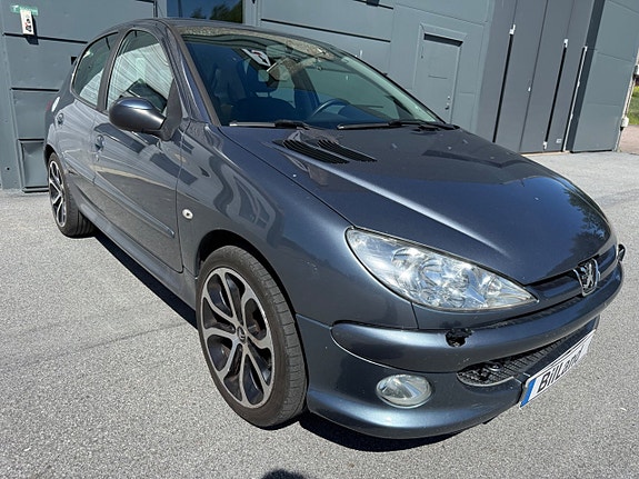 Peugeot 206 3 of 5