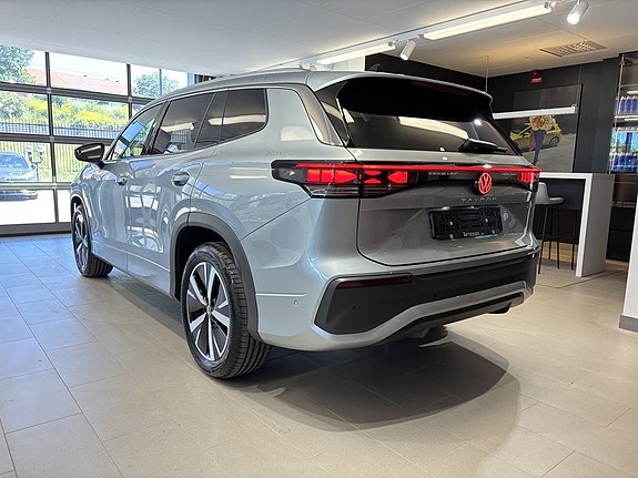 Volkswagen Tayron 7 of 18