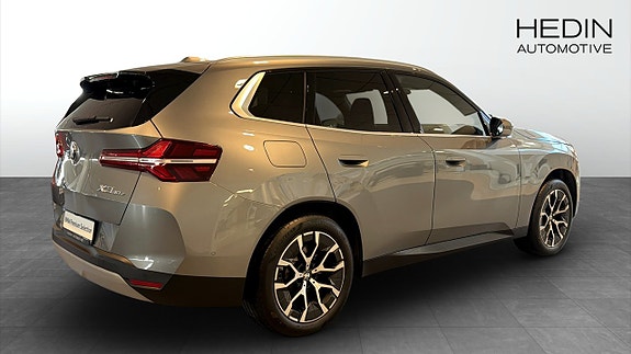 BMW X3 2 of 5