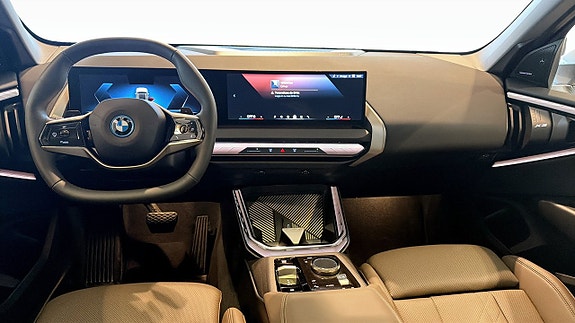 BMW X3 4 of 5
