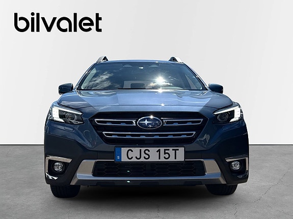 Subaru Outback 2 of 5