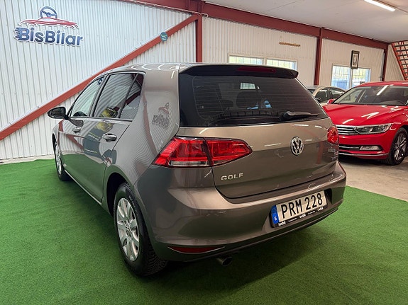Volkswagen Golf-Serie 9 of 15