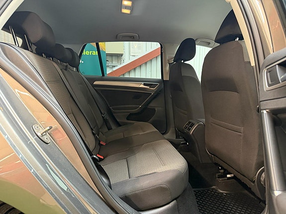 Volkswagen Golf-Serie 14 of 15