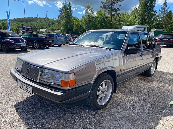 Volvo 940 2 of 19