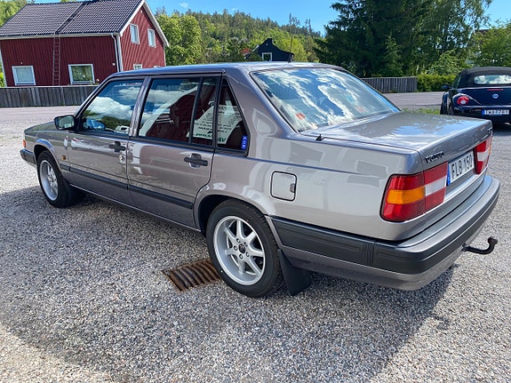 Volvo 940 3 of 19