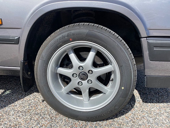Volvo 940 14 of 19